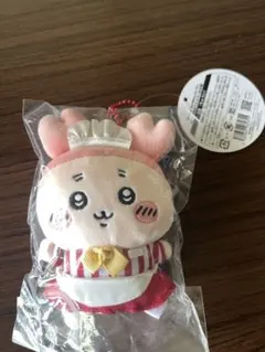 ちいかわレストラン ホール担当なマスコット古本屋