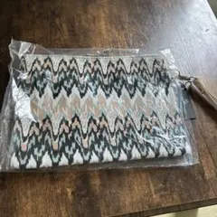 AZUL by moussy クラッチバッグ 新品タグ付き