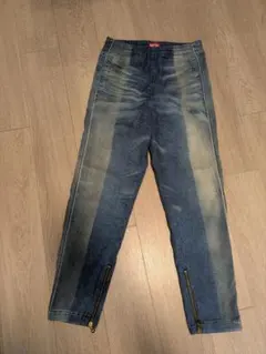 DIESEL　Slim D-Larry ジーンズ A16464　XSのサムネイル