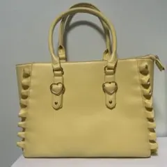 ザッカマート ハートバックルフェイクレザーフリルトートバッグ A4