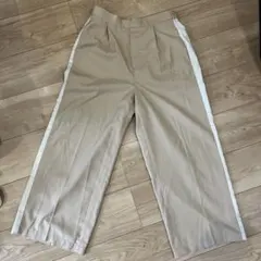 Item thumbnail for item 77617661-d768-4524-bacd-68c6df2e8d7f