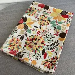 花柄プリント生地 はぎれ 約38cm×115cm