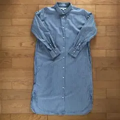 シャツワンピース