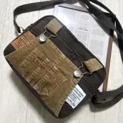 ショルダーバッグ　オーバーオールリメイク　デニムリメイク　ハンドメイド