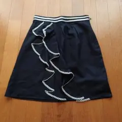 アプワイザーリッシェ　スカート