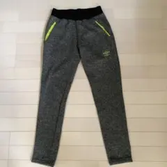 umbro スリムフィットパンツ グレー