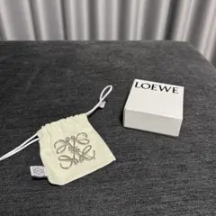 LOEWE アナグラムブローチ パラジウム ロエベ ブローチ シルバー