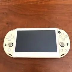 【本体のみ 中古】PS Vita PCH-2000 wifiモデル 白