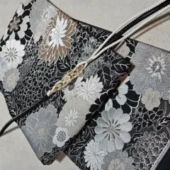 Item thumbnail for item b40aa8fd-b7c3-4725-9574-ad21dca878be