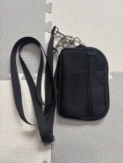 撥水ポーチ付きマルチストラップ