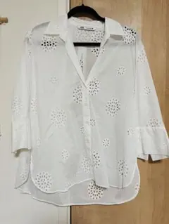 ZARA 刺繍入り五分袖シャツ新品未使用