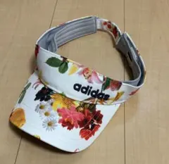 adidas 花柄 バイザー