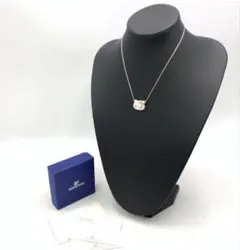 SWAROVSKI Hello Kitty ハローキティ ネックレス クリスタル