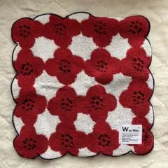 W by Wpc. 赤い花柄タオルハンカチ 新品