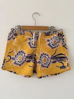 美品！patagonia ウィメンズ バギーズショーツ　花柄　イエロー　S