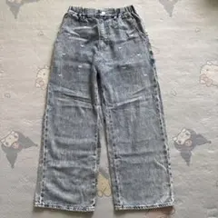 ハート刺繍入りケミカルウォッシュデニムパンツ