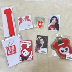 TWICE チェヨン アクスタ - メルカリ