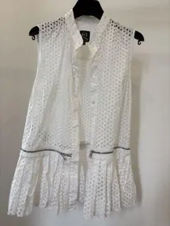 McQ Alexander McQueen ノースリーブ ペプラム ブラウス - メルカリ
