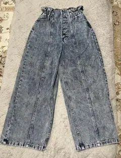 Item thumbnail for item 4891cc84-d829-4fb5-97cf-35e999238f6d