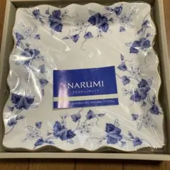 【新品未使用】NARUMI ナルミ ボーンチャイナ スクエアプレート 皿のサムネイル