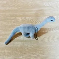 ブラキオサウルス　恐竜　ぬいぐるみ ボールチェーン付きマスコット　21センチ