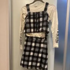 LOVETOXIC チェック柄 クロップトップとスカート