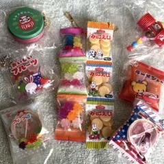 ミニチュア駄菓子マスコット ガチャ 8点まとめ売り