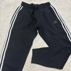 adidas ジャージパンツ 黒
