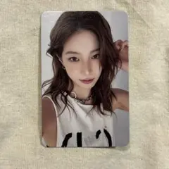 カズハ spaghetti コンパクト 封入 lesserafim トレカ