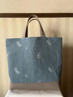 ハンドメイド　トートバッグ　ミナペルホネン chouchoのサムネイル