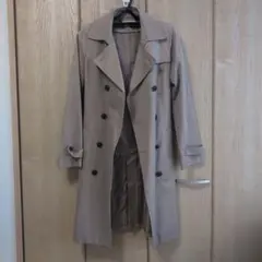 ナチュラルビューティーベーシック　トレンチコート　S
