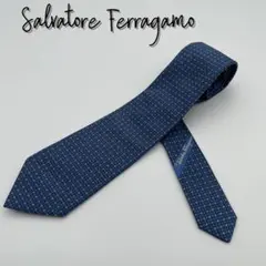 いちごパフェ様専用Salvatore Ferragamoネクタイドット柄ネイビー