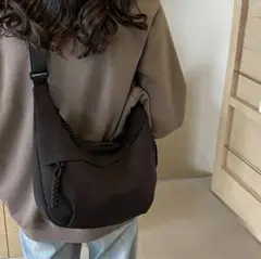 ショルダーバッグ ボディバッグ メッセンジャーバック 斜めがけ