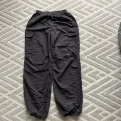 GREEN LABEL RELAXING カーゴパンツ160 ダークグレー美品のサムネイル
