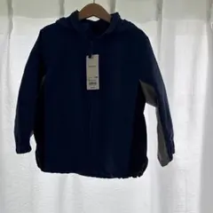 ユニクロ　UVポケッタブルパーカー　110cm 新品未使用