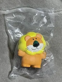 たべっ子どうぶつ ガチャガチャ らいおんくん