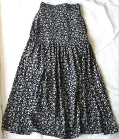 INGNI 　美品　小花柄ロングスカート