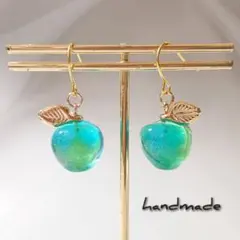 ≪321 ブルー≫レジンピアス 500円