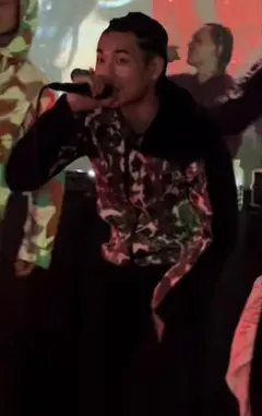 Nike カモフラージュ フルジップパーカー M