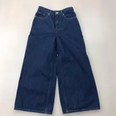 Item thumbnail for item 3750a4f5-761f-41bc-aec6-1fee54f7dab6