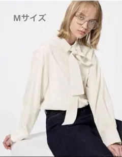 GU ボウタイシャツ　アイボリーM