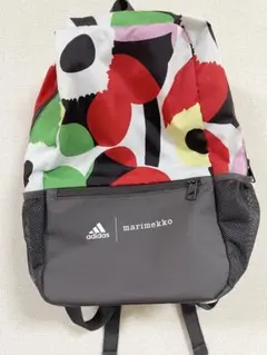 adidas × marimekko コラボ　リュック・バックパック