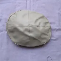 ベージュ ベレー帽 シンプルデザイン