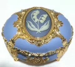 Item thumbnail for item a6d8a2cc-f154-4789-8822-8845d7dc75de