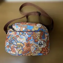 CHUMS カラフルショルダーバッグ