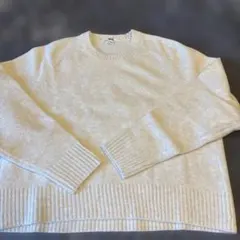 UNIQLO スフレヤーンクルーネックセーター