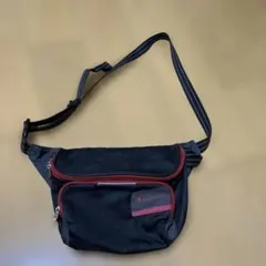 Champion ウエストポーチ ブラック ×レッドのサムネイル
