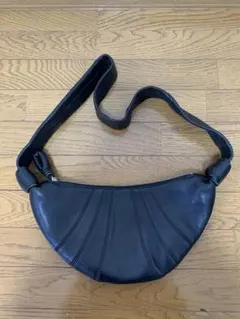 大人気　クロワッサン ラムレザーハンドバッグ t24012502_1.jpg