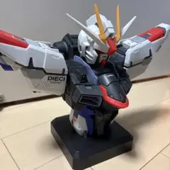 Item thumbnail for item 5cf1389e-b720-4f3f-873d-1d32c793d4df