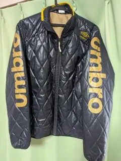 ●正規Umbro キルティング中綿ジャケット Mサイズ 超美品